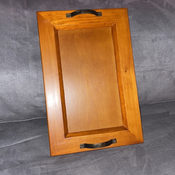 NWT.  Set of 3 serving Trays with Bronze Handles. - Picture 3 of 6